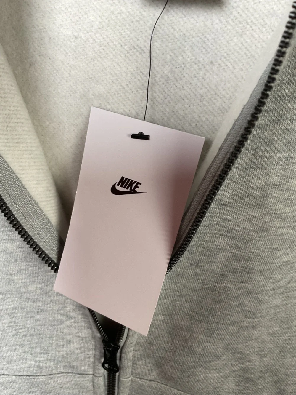 Nike Womens MED Gray Sportswear Club Fleece Full Zip Hoodie Jacket Athletic NWT